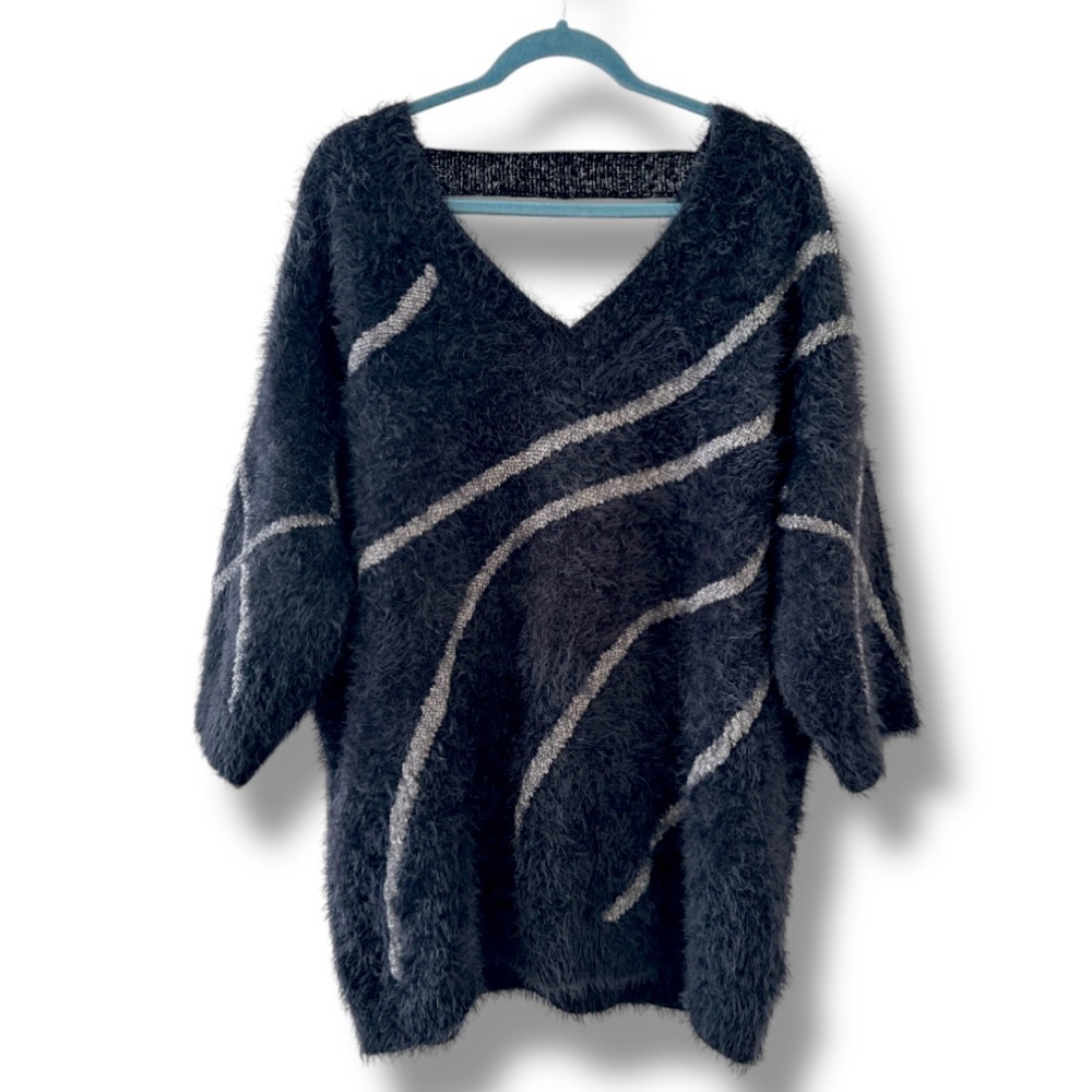 Joanna Hope Black & Silver Eyelash Cut-Out V-Neck Sweater Womens Plus Size 20/22